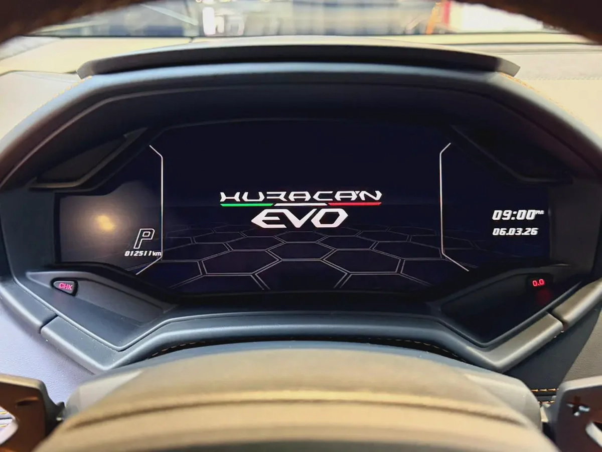 Lamborghini Huracan Evo Spyder / 2024 / 12,511KMs Only / GCC Specs-11-11