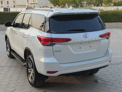Toyota Fortuner 2023 EXR | GCC Specs | Low Mileage | Excellent Condition-3