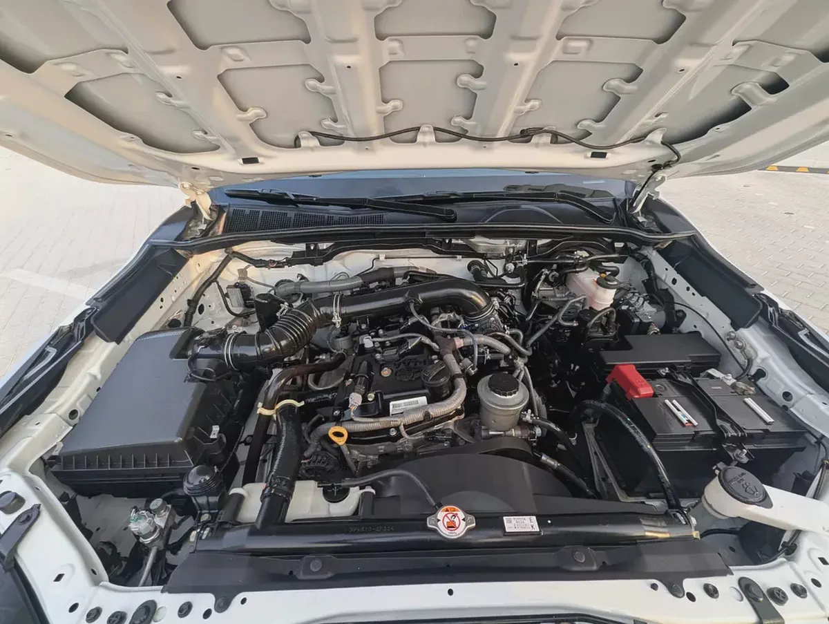 Toyota Fortuner 2023 EXR | GCC Specs | Low Mileage | Excellent Condition-19-19