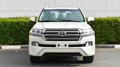Toyota Land Cruiser EXR 5.7 V8-1