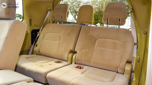 Toyota Land Cruiser EXR 5.7 V8