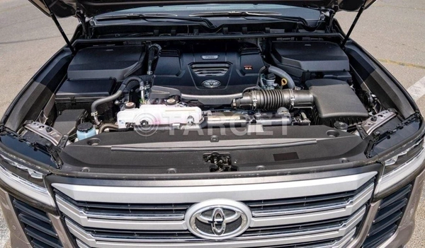 Toyota Land Cruiser LAND CRUISER VXR 3.3L DIESEL 2025