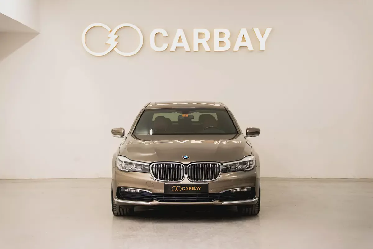 AED 1596 PM | BMW 730Li 2017 | PARTIAL AGENCY HISTORY | WELL MAINTAINED | 1 YEAR WARRANTY | GCC-1-1
