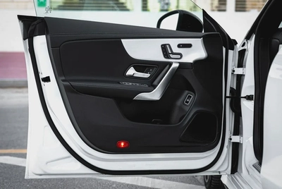 2025 Mercedes-Benz CLA 250 4MATIC | Warranty | AMG PACKAGE-9