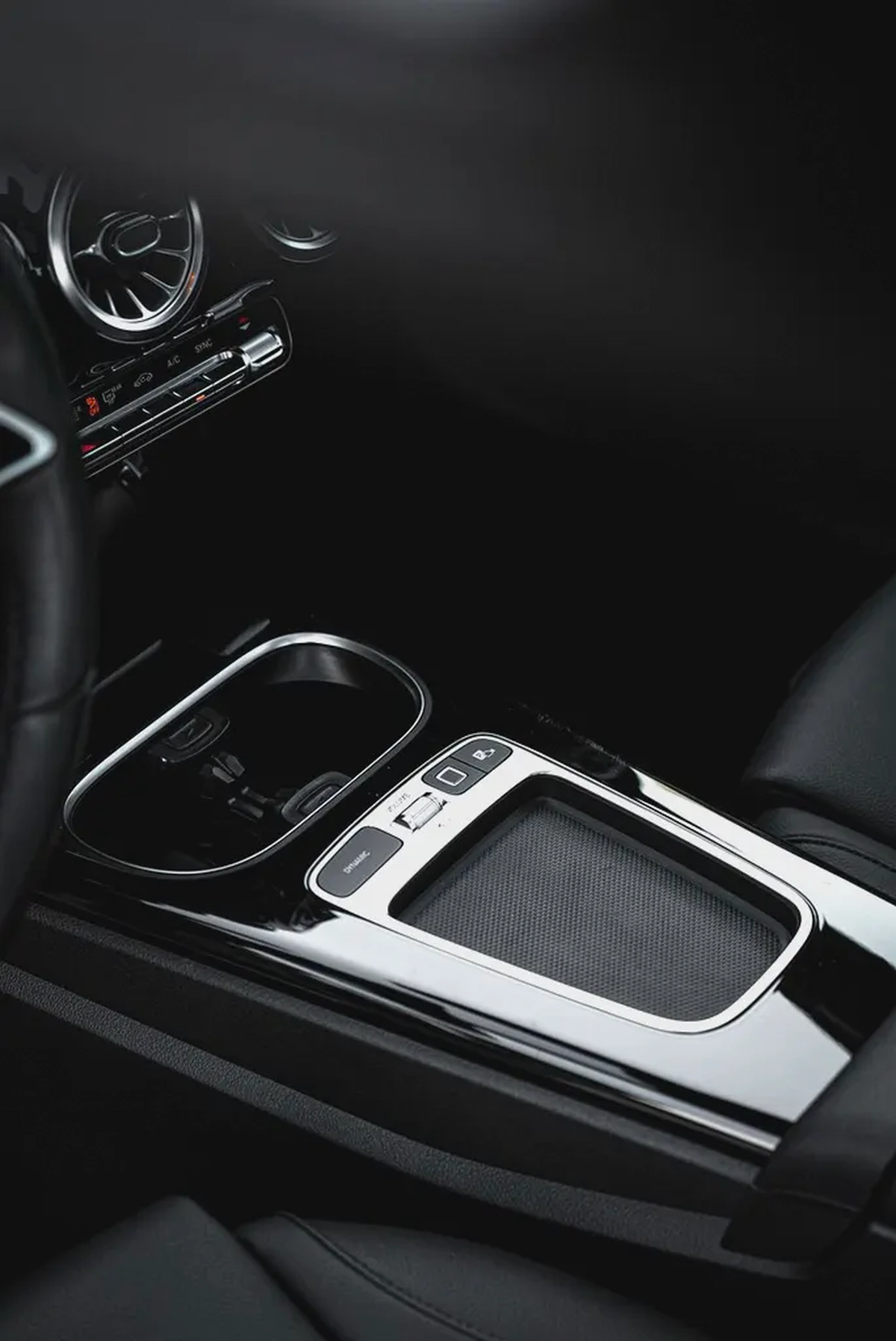 2025 Mercedes-Benz CLA 250 4MATIC | Warranty | AMG PACKAGE-14-14