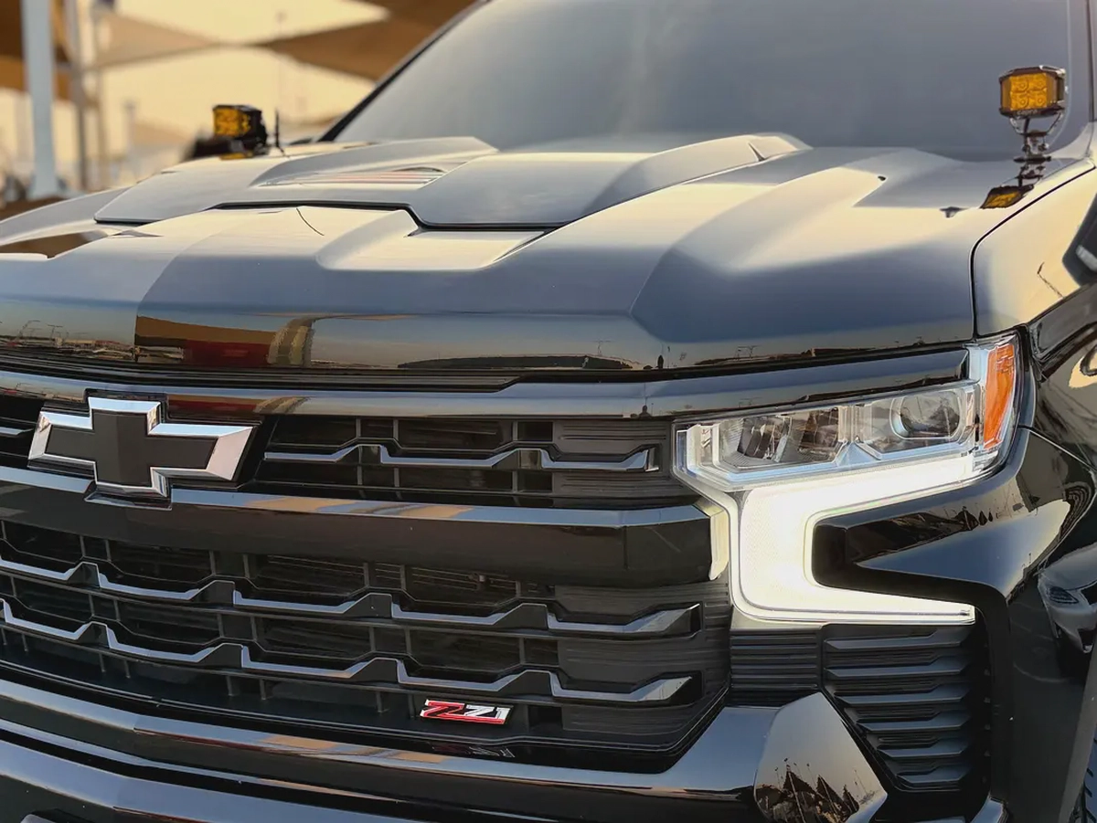 Chevrolet Silverado Z71, 2024 model, Gulf specification-14-14