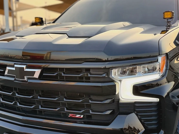 Chevrolet Silverado Z71, 2024 model, Gulf specification