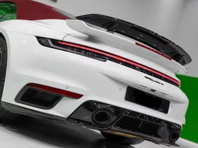 Porsche 911 TURBO S-18