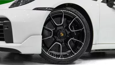Porsche 911 TURBO S-23