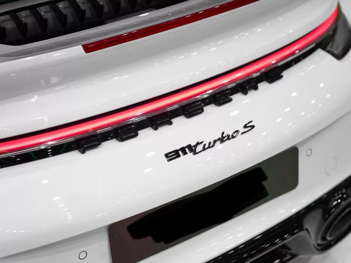 Porsche 911 TURBO S-19-0