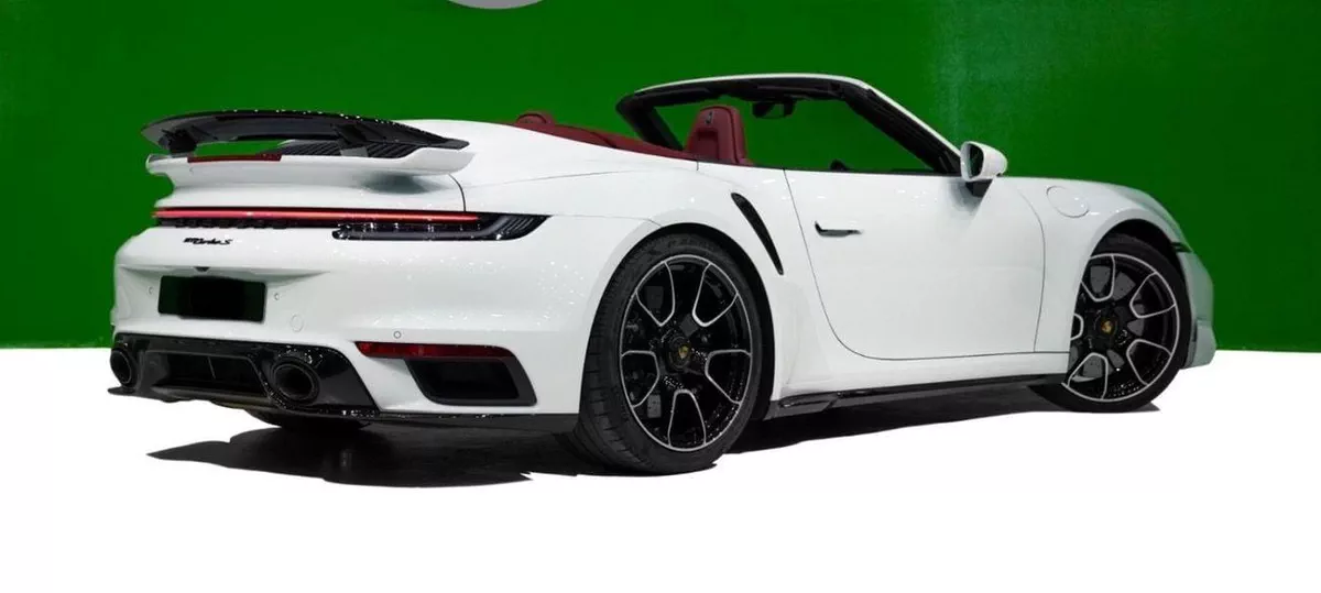 Porsche 911 TURBO S-20-0