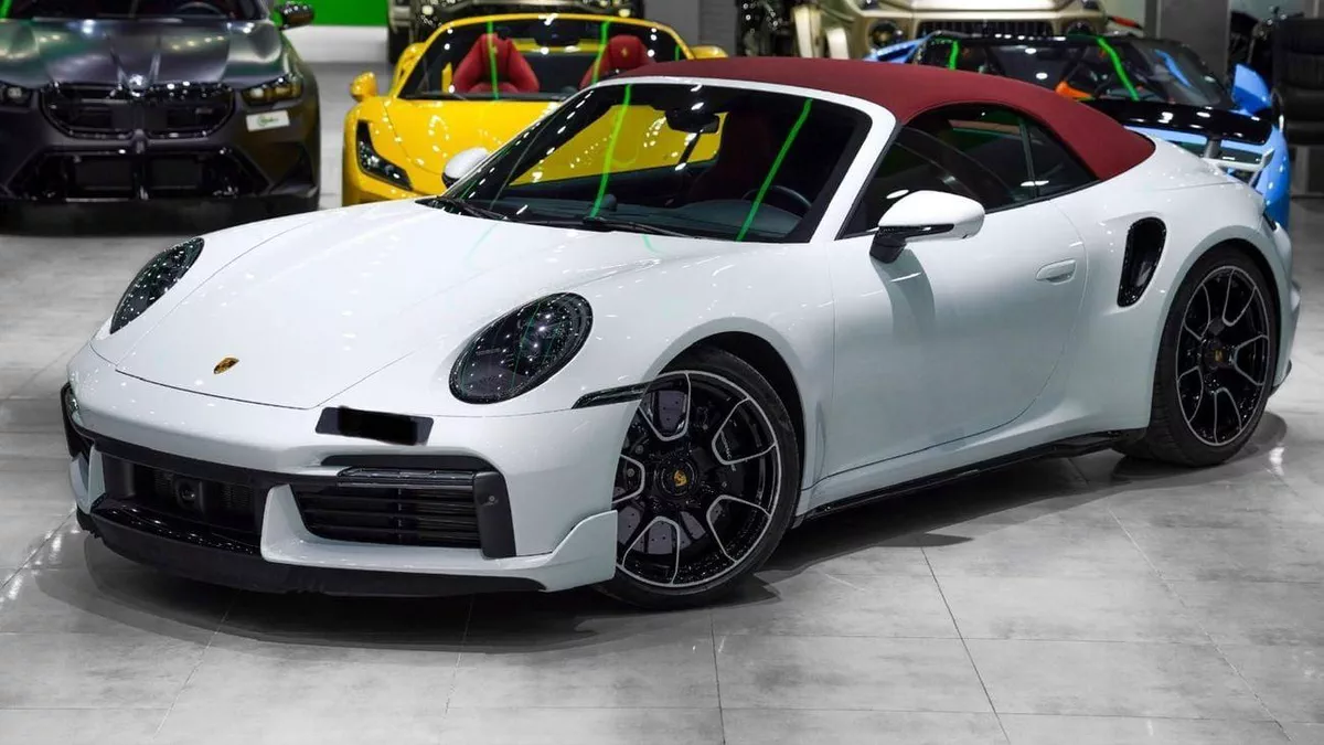 Porsche 911 TURBO S-1-0