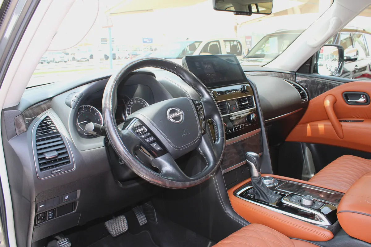 Nissan Patrol SE Platinum 2022 GCC Specs ORGINAL PAINT-7-7