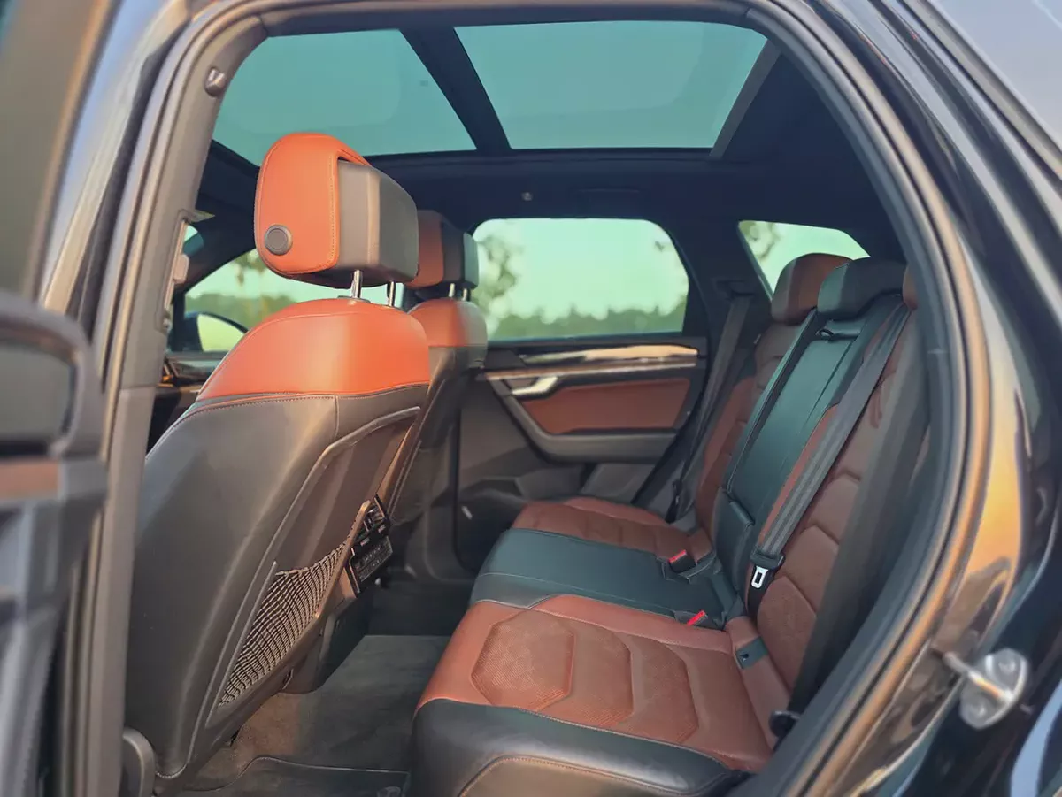 Volkswagen Touareg 2020 Atmosphere Highline GCC Specs-6-6