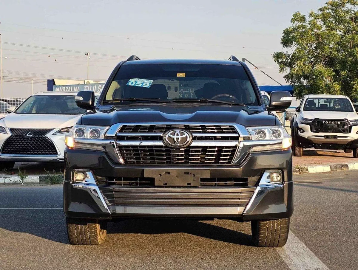 Toyota Land Cruiser VXR 5.7/ 20 SHAPE / FULL OPTION/ EXPORT ONLY / LOT # 72540