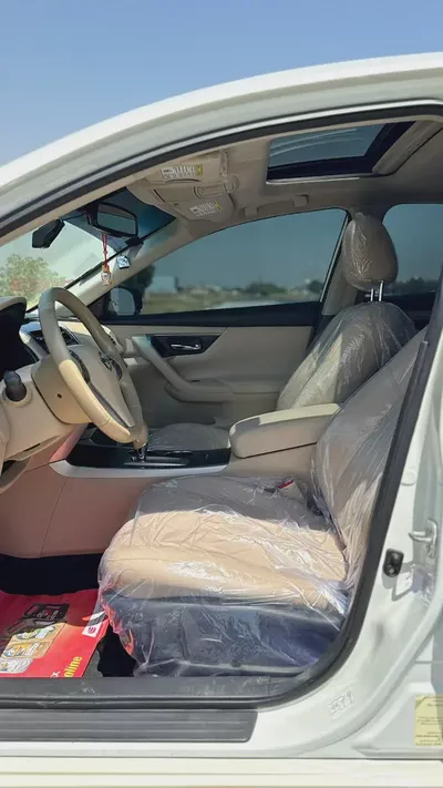 Nissan Altima SL | 2015 | GCC | Full Option | 151,000 km | White / Beige | Fully Serviced-8