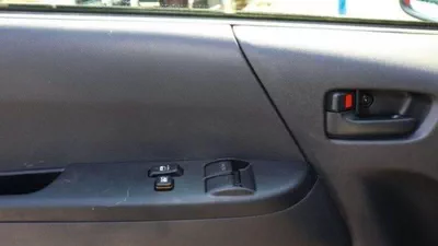 Toyota Hiace DLS - STD ROOF Toyota hiace 2.5L MY2025 diesel standard roof for export only-8
