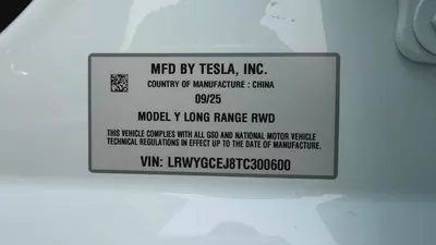 Tesla Model Y Long Range 2026 | Gcc Specs | Under warranty-17