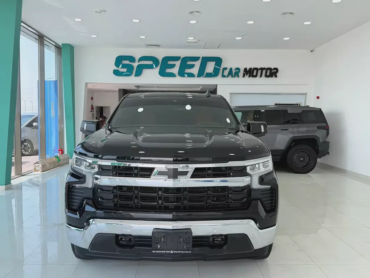 2024 Chevrolet Silverado 1500 Z71 - GCC Specs - Brand New Condition-10-10