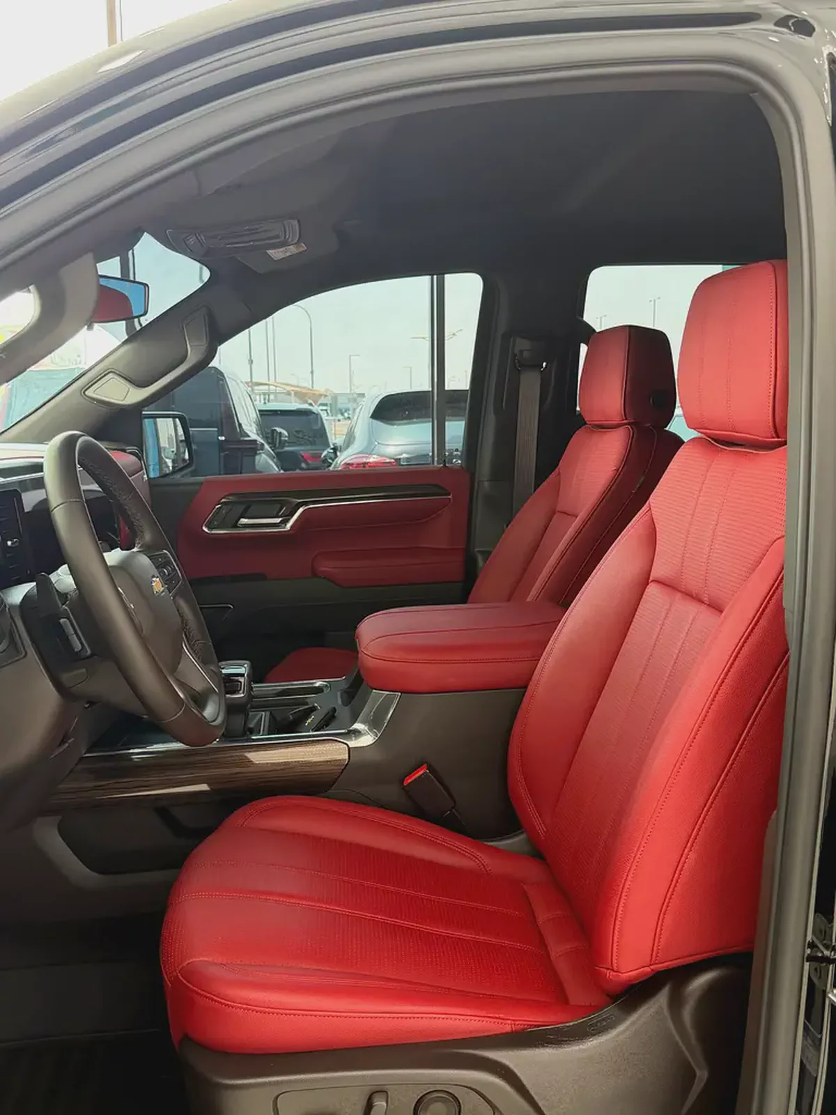 2024 Chevrolet Silverado 1500 Z71 - GCC Specs - Brand New Condition-14-14