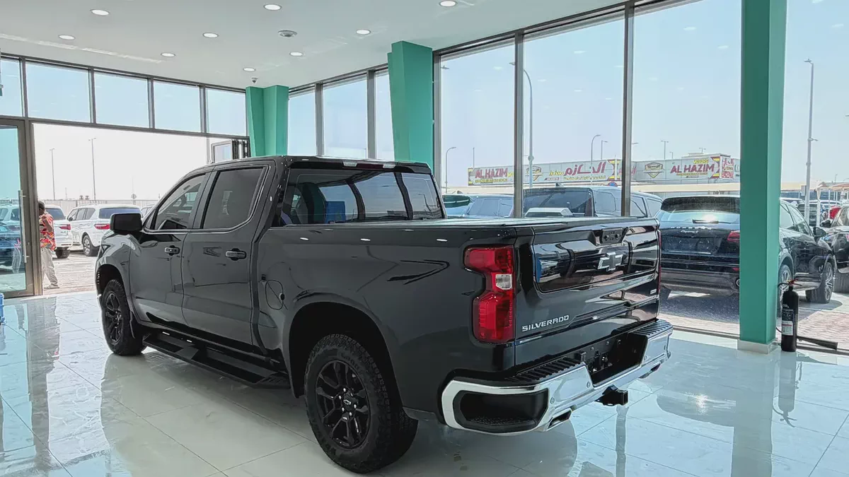 2024 Chevrolet Silverado 1500 Z71 - GCC Specs - Brand New Condition-6-6