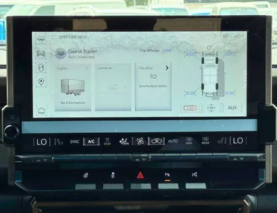 GMC Hummer EV EDITION 1 FIRST EDITION  1.5L / ELECTRIC / 360* CAMERA / PANORAMIC ROOF (CODE # 69055)-10