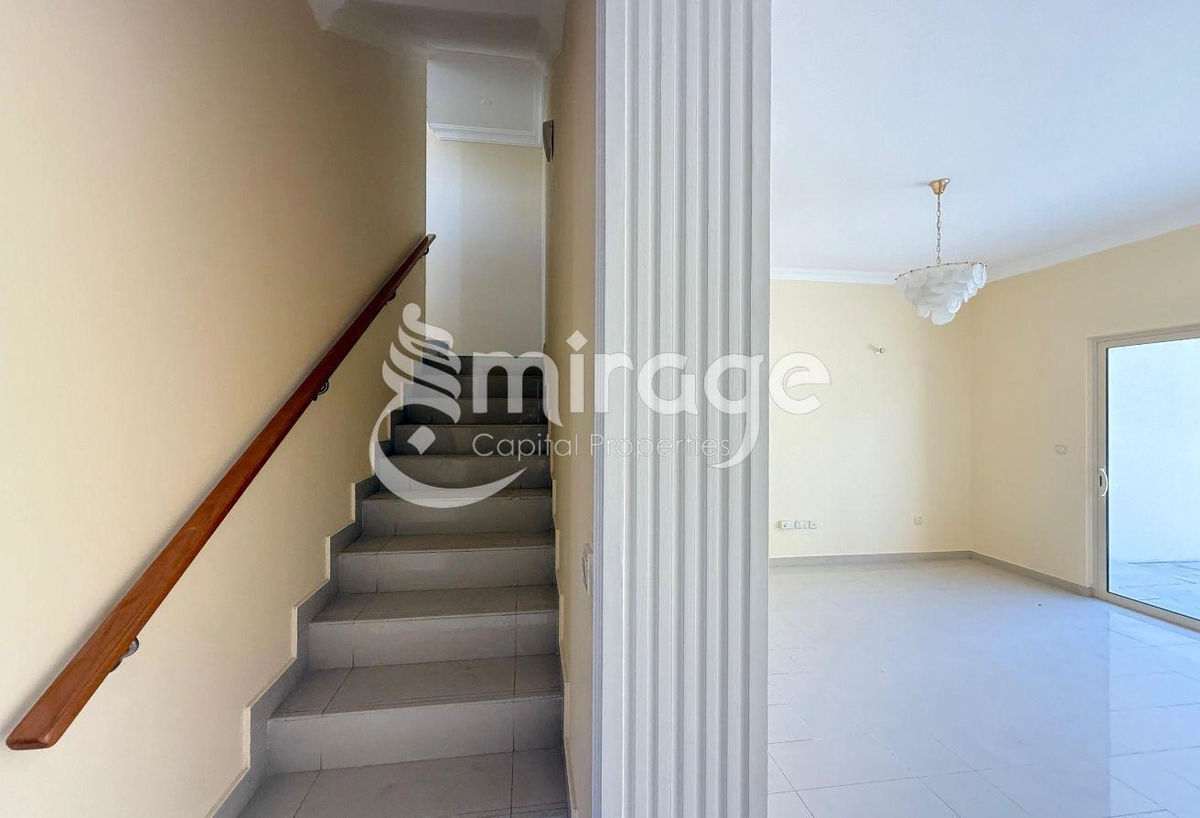 Huge 4BR TH Upgraded to 5BR | Premium Location