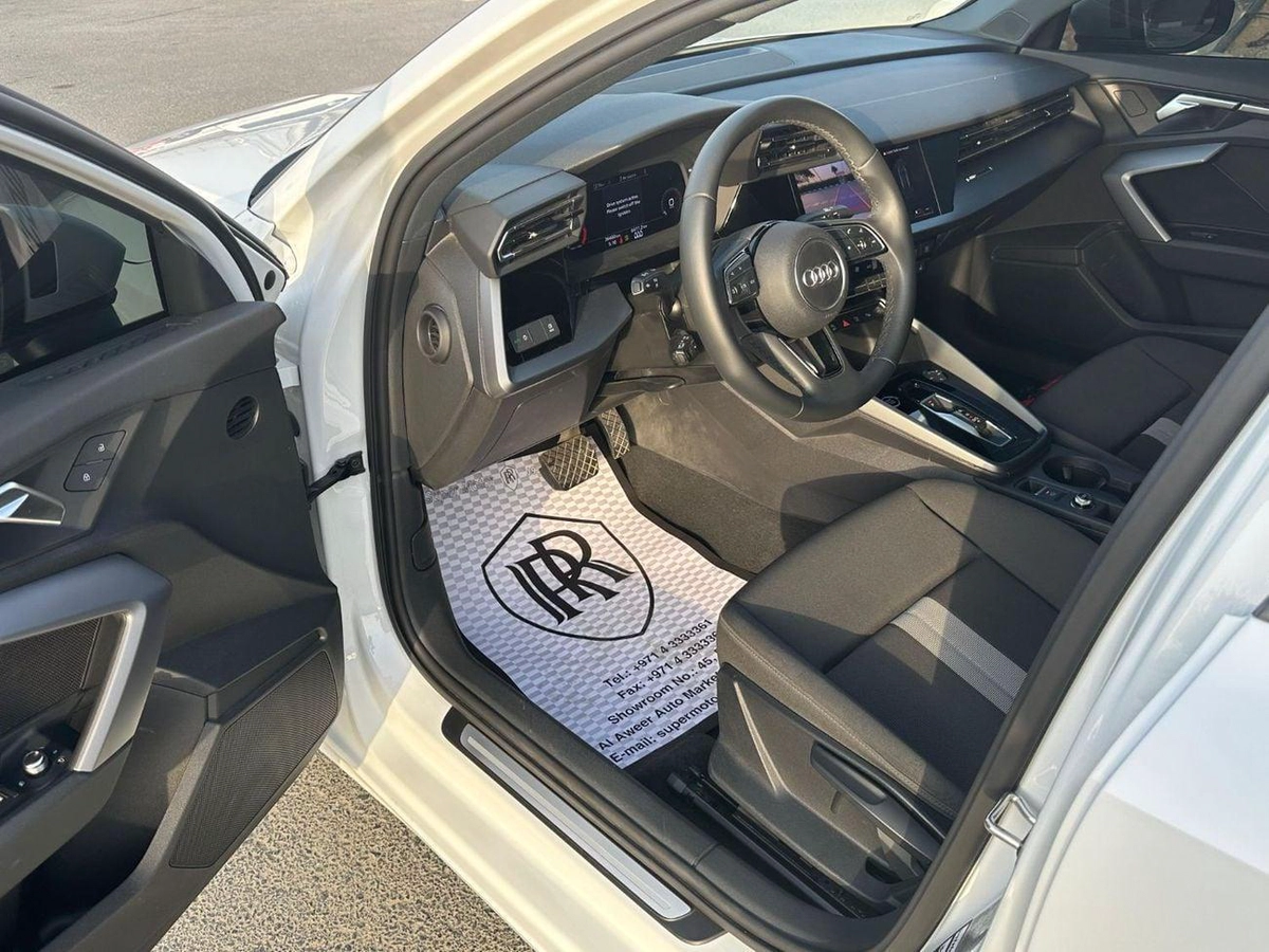 Audi A3 35 TFSI 1.4L-5-5
