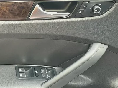 VOLKSWAGEN PASSAT - GCC SPECS - FULL SERVICE HISTORY - UNDER WARRANTY - ORIGINAL PAINT --8