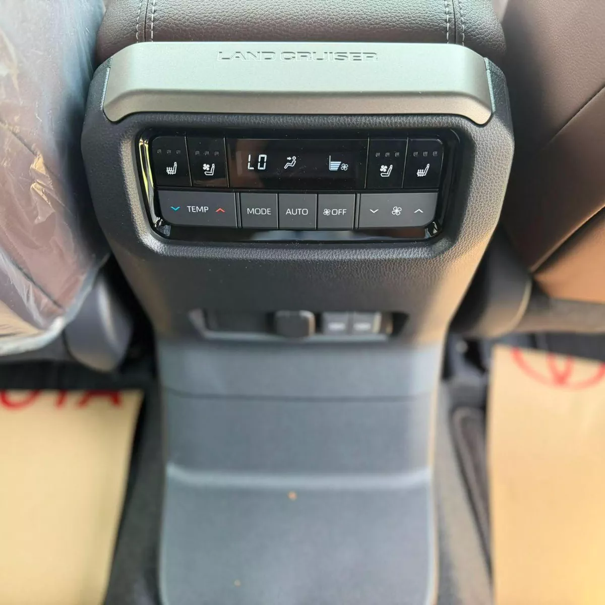 Toyota Prado VXR ADVENTURE-17-0