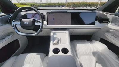 XPENG G9 (Black White-Interior)-13