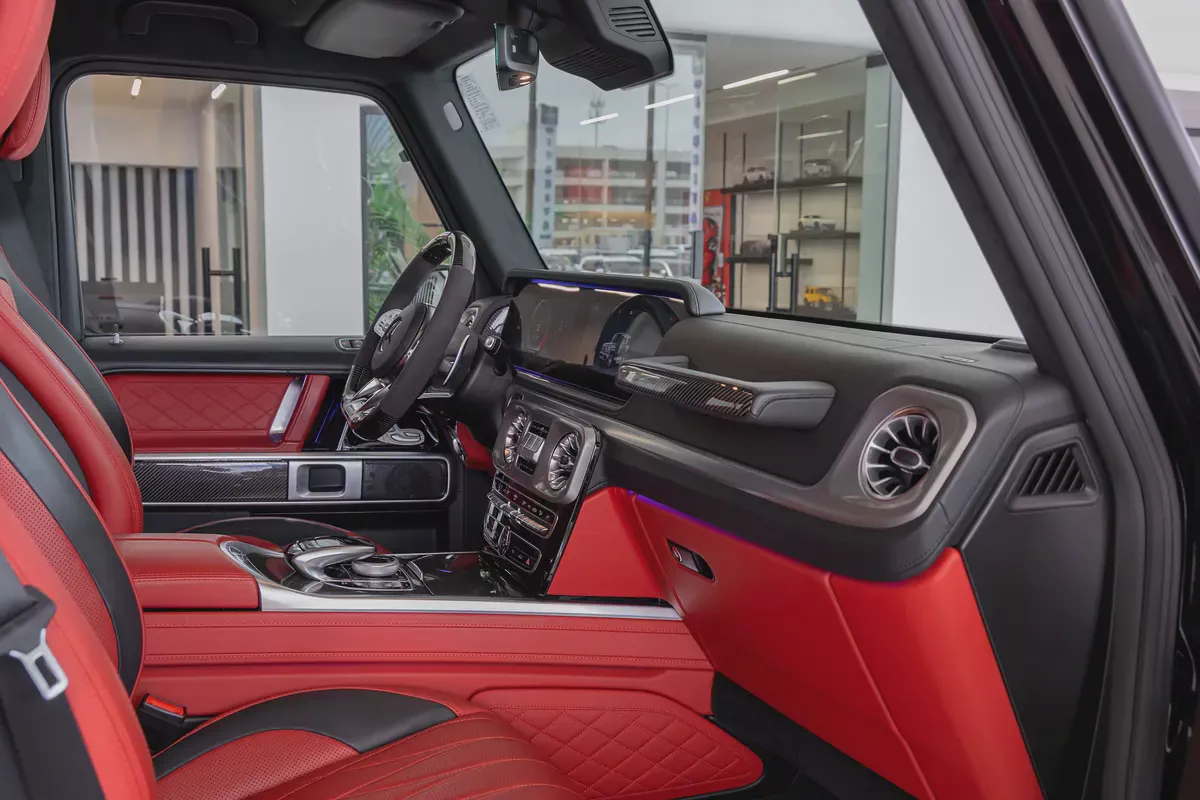 Mercedes-Benz G 63 | Fully Loaded|Night package | Fully Carbon Fiber | Gargash Auto Warranty | 2020-16-16