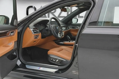 AED 4,012 / Monthly l BMW 750Li 2016 l GCC-9
