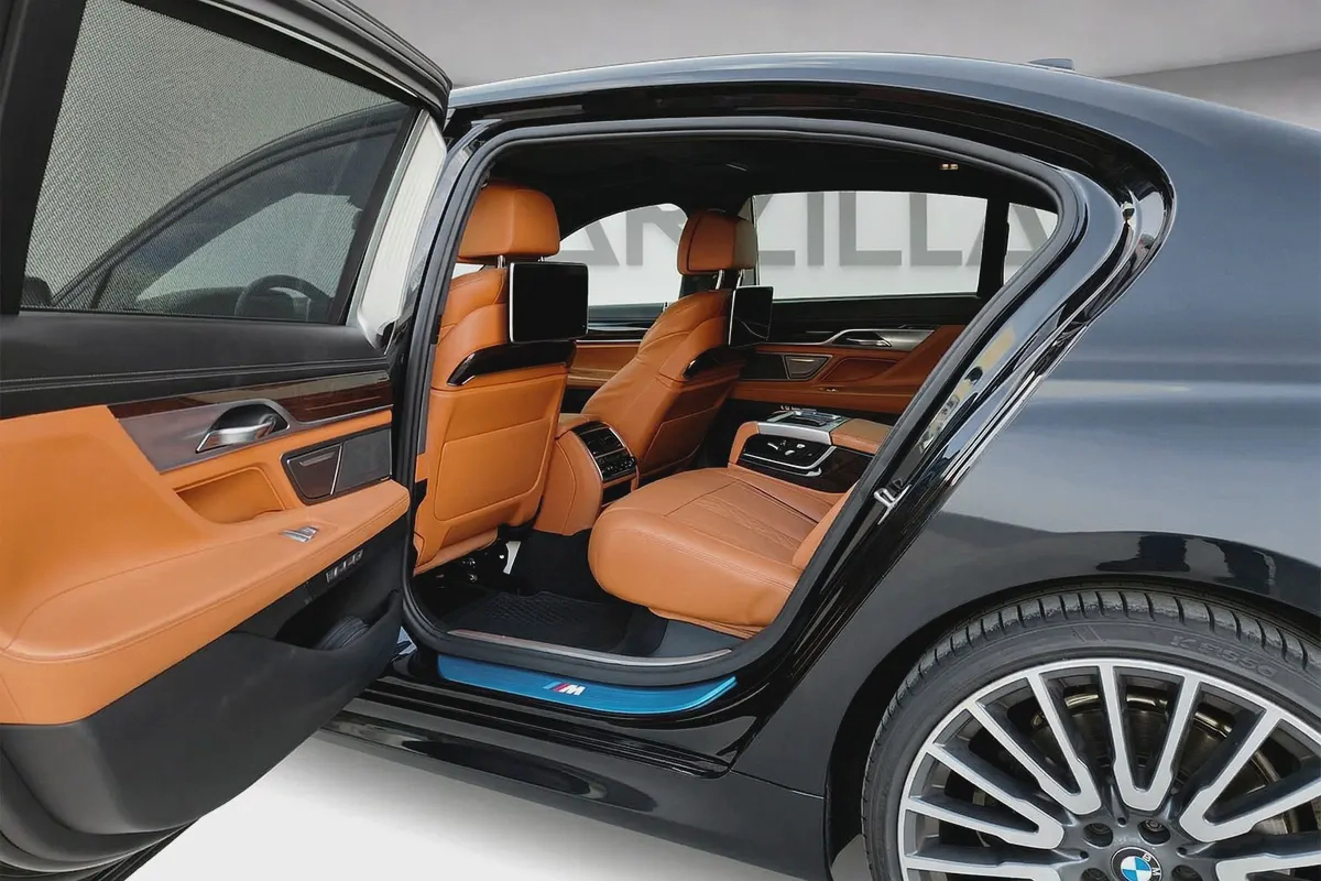 AED 4,012 / Monthly l BMW 750Li 2016 l GCC-15-15