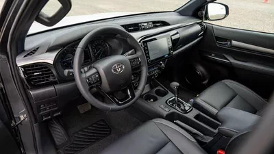 Toyota Hilux ADVENTURE-12