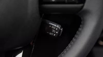 Toyota Hilux ADVENTURE-13