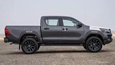 Toyota Hilux ADVENTURE-8