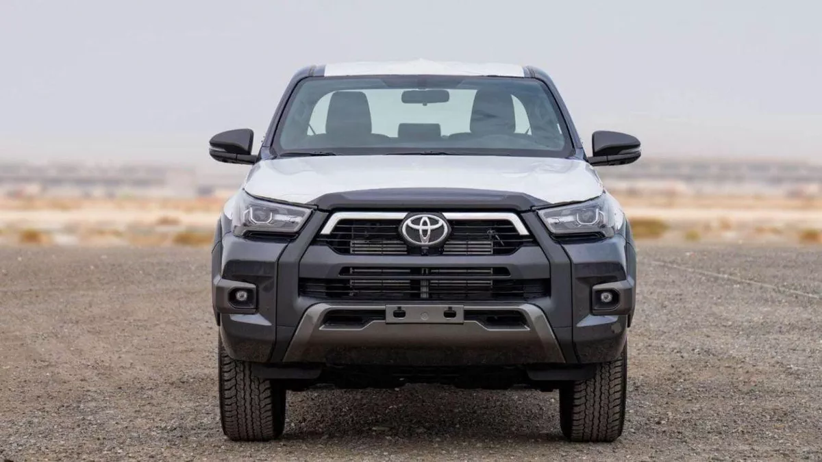 Toyota Hilux ADVENTURE-1-0