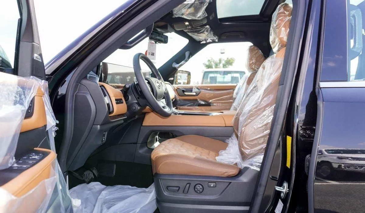 Nissan Patrol LE PLATINUM CITY Platinum V6 T-11-0