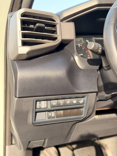 Toyota Tundra Toyota Tundra 2025 model low mileage-15