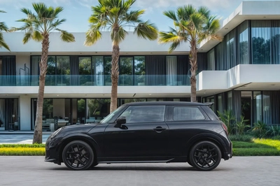 2,527 P.M |  Cooper S JCW Kit | 0% Downpayment | Excellent Condition!-1