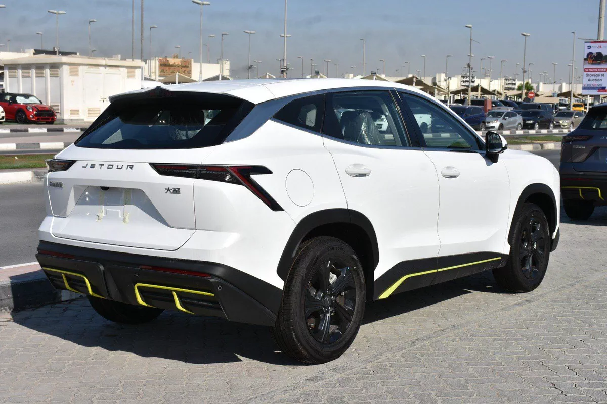 JETOUR DASHING 1.5 TURBO 2025 | WHITE-12-12