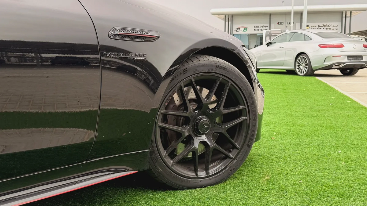 Mercedes-Benz AMG GT 63 S 4MATIC+ 2019 --3-3
