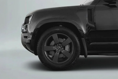 7,461 AED / 60 months | 0% DP | Defender 110 P400 HSE X Dynamic / Land Rover Warranty-5