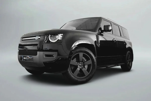 7,461 AED / 60 months | 0% DP | Defender 110 P400 HSE X Dynamic / Land Rover Warranty
