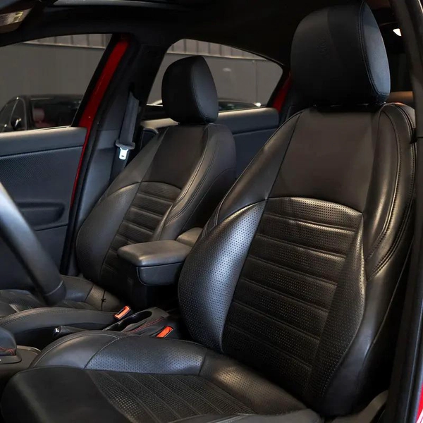 AED 823 P.M • 0% Downpayment • Alfa Romeo Giulietta Veloce • 1 Year Warranty