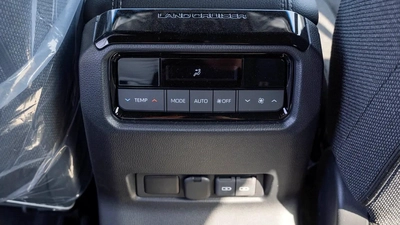 Toyota Prado TXL 1 2.4L petrol AT 2026-15