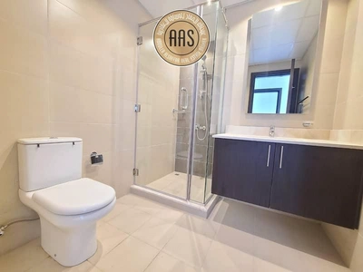 Prime location Huge 1bhk 2bathrooms in 75k balcony wardrobes 1parking free-10
