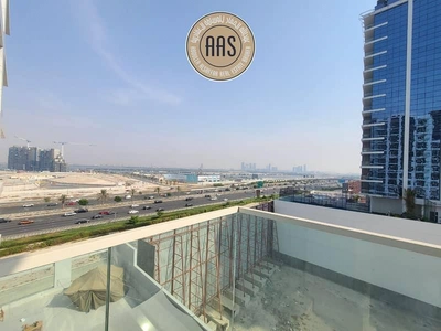 Prime location Huge 1bhk 2bathrooms in 75k balcony wardrobes 1parking free-0