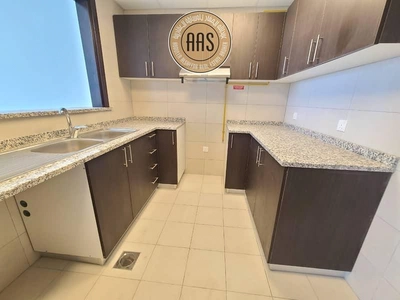 Prime location Huge 1bhk 2bathrooms in 75k balcony wardrobes 1parking free-7